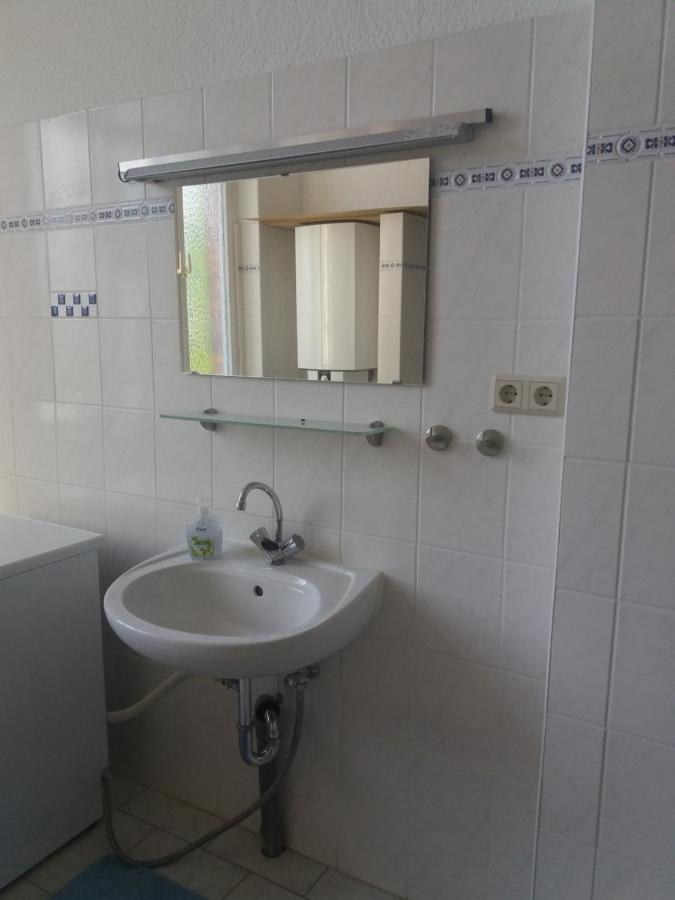 Stellplatz Am Alten Bahnhof Hotel Tribsees Екстериор снимка